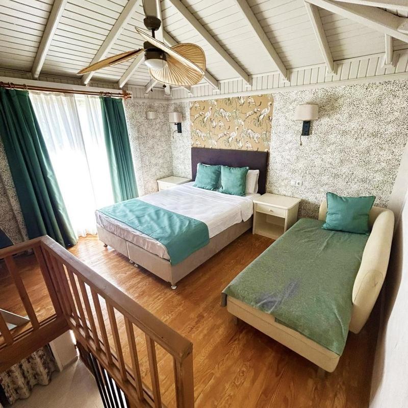Hotel 212 Олимпос Екстериор снимка